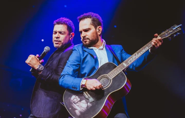 PARANÁ: Superia leva Zezé Di Camargo & Luciano para um show exclusivo em resort e promete experiência única em Foz do Iguaçu