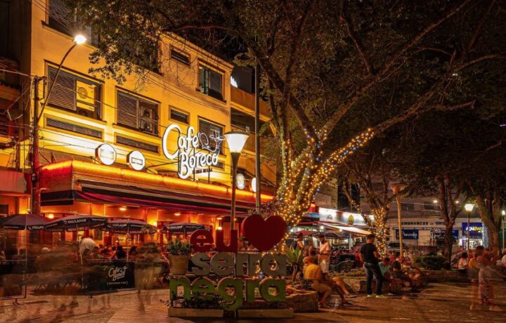 Serra Negra floresce: os sabores de primavera do Grupo Café Boteco