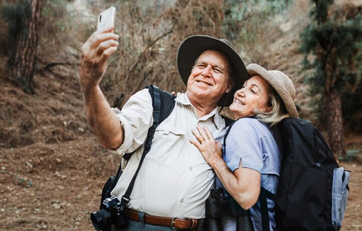 Turismo prateado: 5 tendências dos viajantes 50+