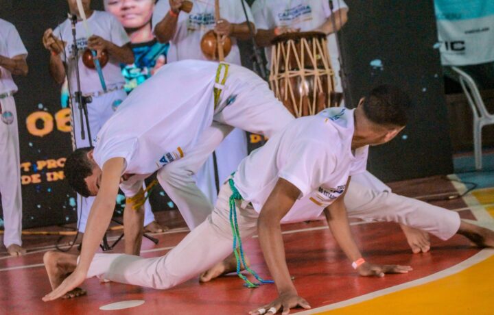 Voluntariado ajuda federação de capoeira a digitalizar gestão de 35 mil pessoas atendidas por projeto no Rio de Janeiro