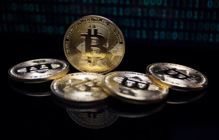 De cripto à infraestrutura financeira: mudança das stablecoins exige novos conhecimentos dos profissionais